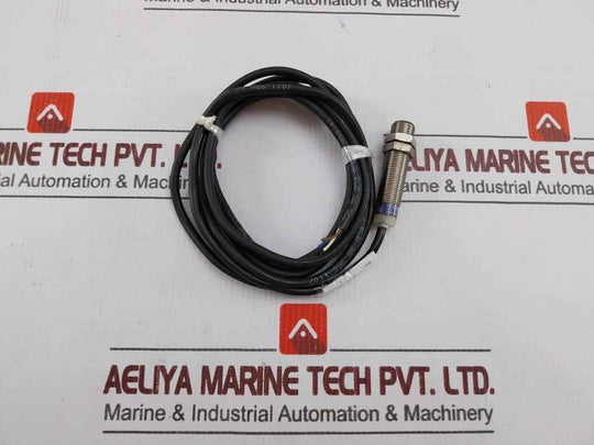 Telemecanique Xs1 M12kp340 Inductive Proximity Sensors 2 Meter 12-24v 200ma