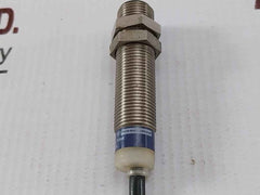 Telemecanique Xs1 M12kp340 Inductive Proximity Sensors 2 Meter 12-24v 200ma