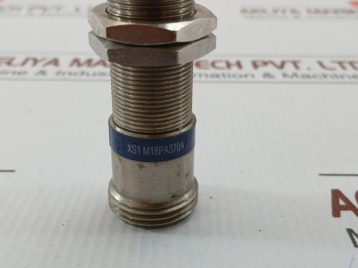 Telemecanique Inductive Proximity Sensor Xs1M18Pa370A 12-48Vdc