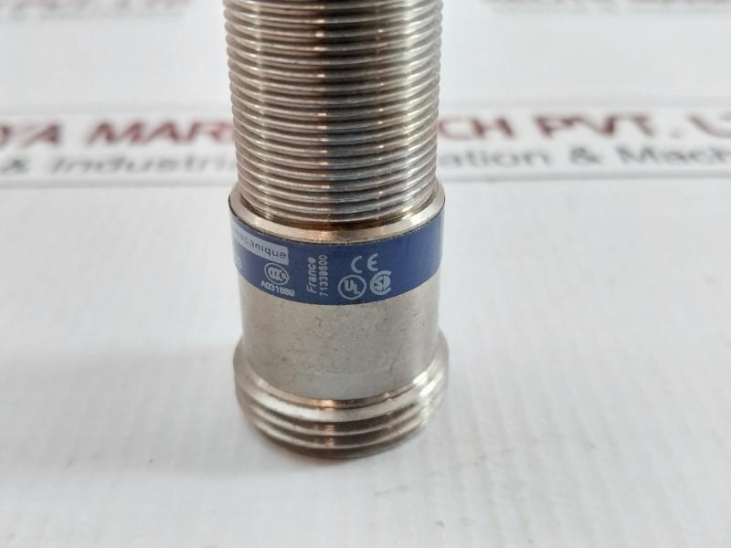 Inductive Proximity Switch Xs1 M18Pb370A Telemecanique