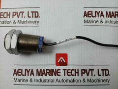 Telemecanique Xs1M30Pa370 Inductive Sensor 2 Meter 12..48V 23127680