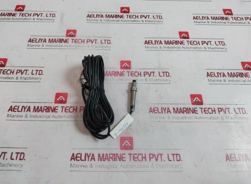 Telemecanique Xs2M08Pc410L1 Inductive Proximity Sensor 12-24V Dc 200Ma 2,5Mm