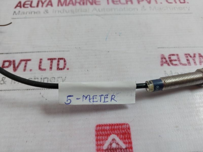 Telemecanique Xs2M08Pc410L1 Inductive Proximity Sensor 12-24V Dc 200Ma 2,5Mm