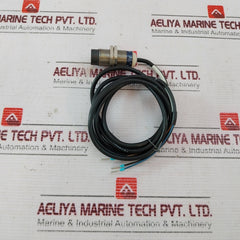 Telemecanique Xs2M18Ab120Sb3 Inductive Sensor 1.5 Meter 107W5886G041
