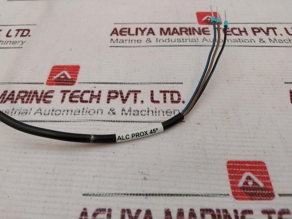 Telemecanique Xs2M18Ab120Sb3 Inductive Sensor 0.5 Meter 107W5886G011