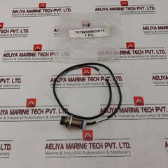 Telemecanique Xs2M18Ab120Sb3 Inductive Sensor 0.5 Meter 107W5886G011