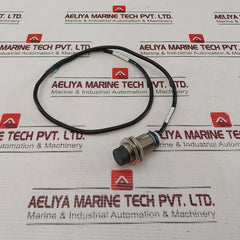 Telemecanique Xs2M18Ab120Sb3 Inductive Sensor 0.5 Meter 107W5886G011