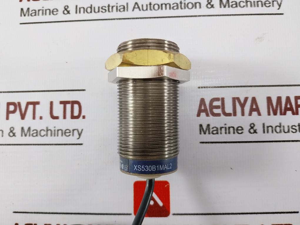 Telemecanique Xs530B1Mal2 Inductive Proximity Sensor