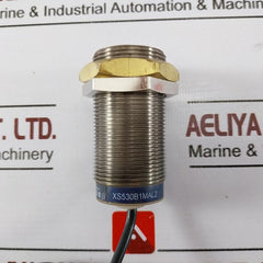 Telemecanique Xs530B1Mal2 Inductive Proximity Sensor