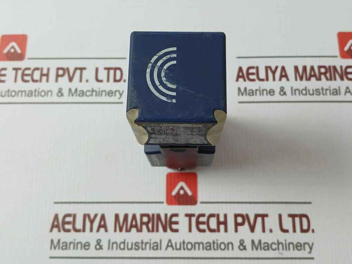 Telemecanique Xs7C4A1Mpg13 Inductive Proximity Sensor 24 V-240 V Ac/Dc 5-200Ma D