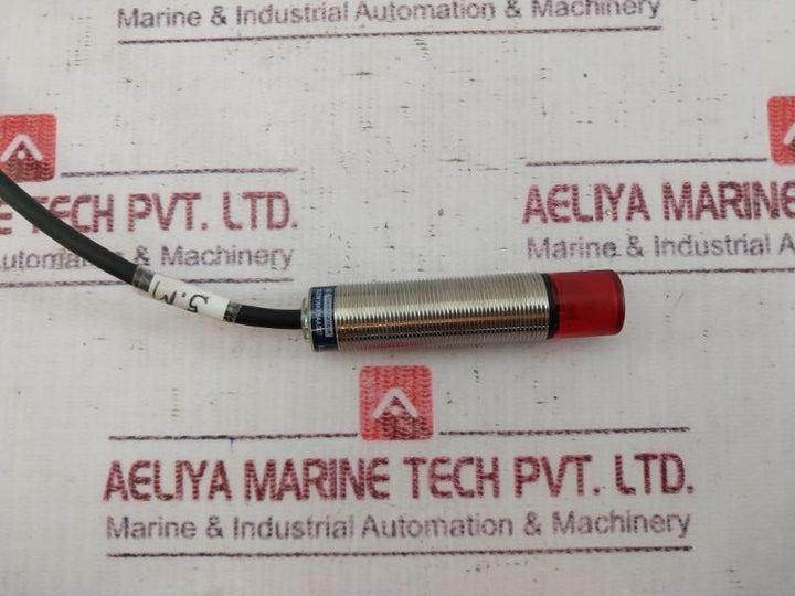 Telemecanique Xu2N18Kp9Aas27 Photoelectric Proximity Switch Optical Sensor