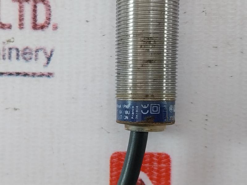 Telemecanique Xu2n18pp9aasaw Photoelectric Sensor Receiver M1