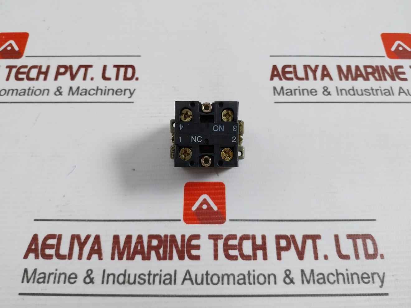 Telemecanique Zb2-be101 Contact Assembly 10(6)A 400V