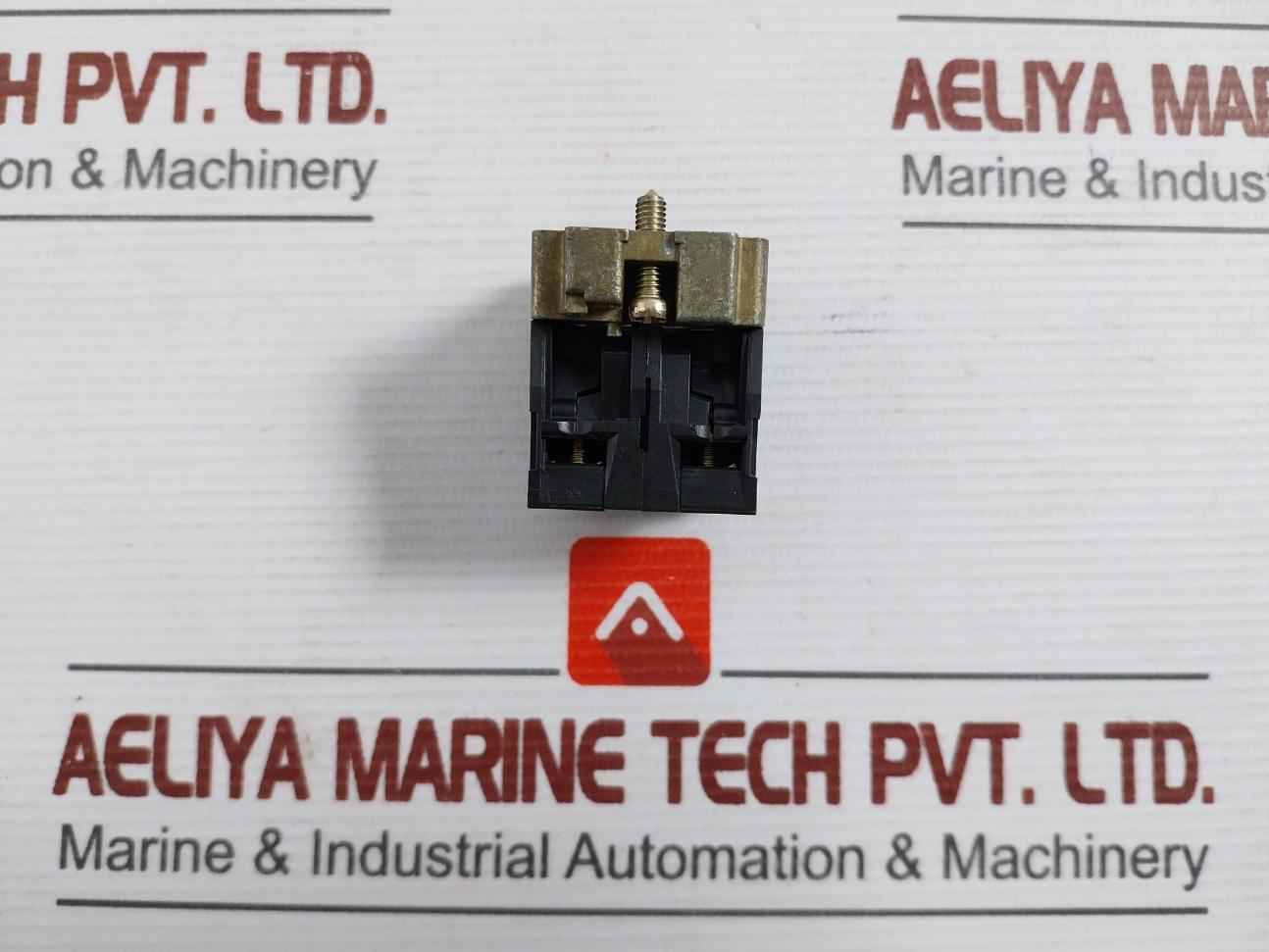 Telemecanique Zb2-be101 Contact Assembly 10(6)A 400V