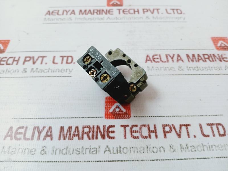 Telemecanique Zb2-be101 Contact Block A600-q600, 10A Ac-15 240V-3A