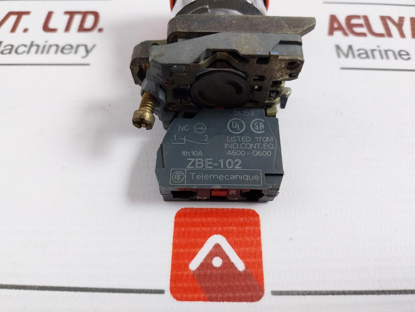 Telemecanique Zbe-102 Contact Block W/ Emergency Stop Button