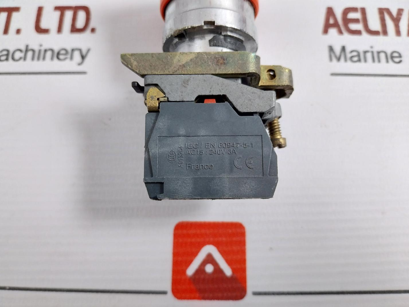 Telemecanique Zbe-102 Contact Block W/ Emergency Stop Button