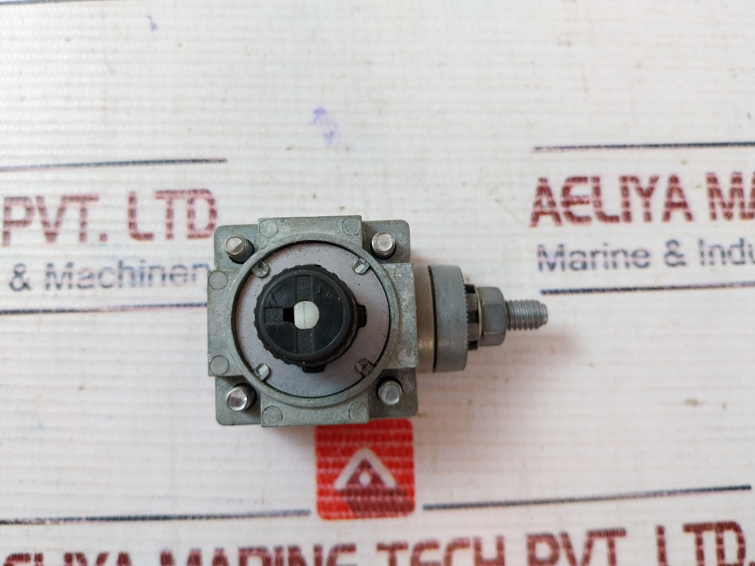 Telemecanique Zcke05 Limit Switch Head 8B 1110