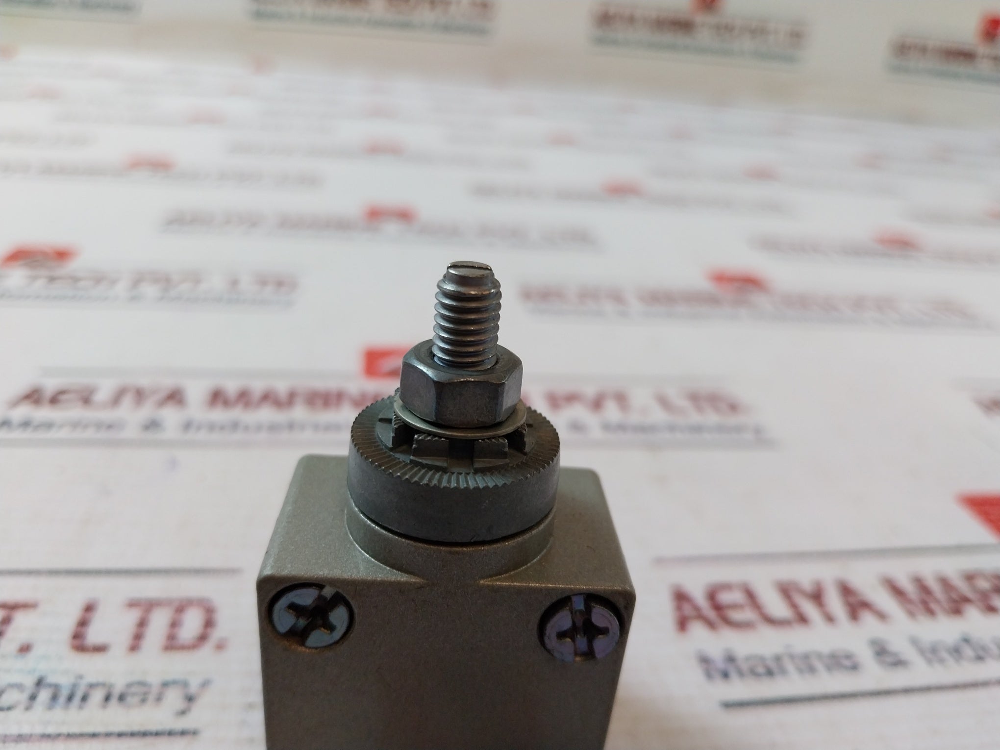 Telemecanique Zcke05 Limit Switch Head 8B 1110