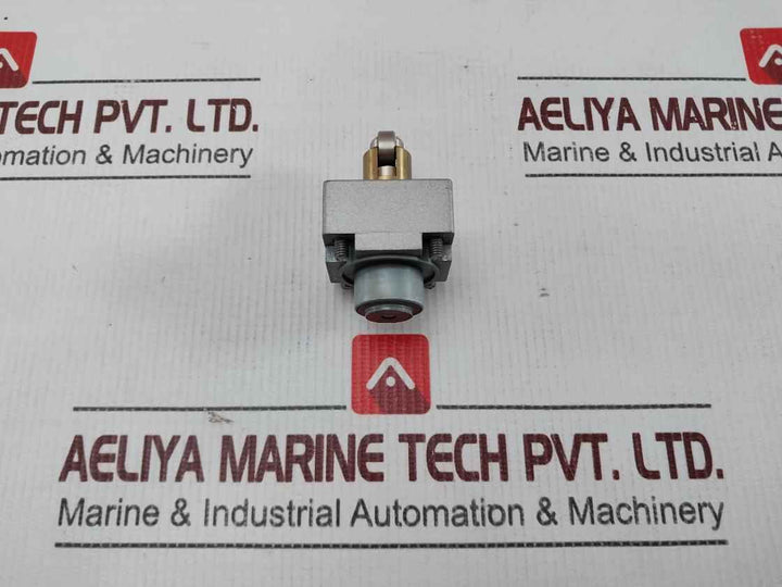 Telemecanique Zcke67 Limit Switch Head