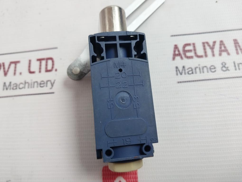 Telemecanique Zcp21 Limit Switch Ac-15 240V3A En50047 Ip67