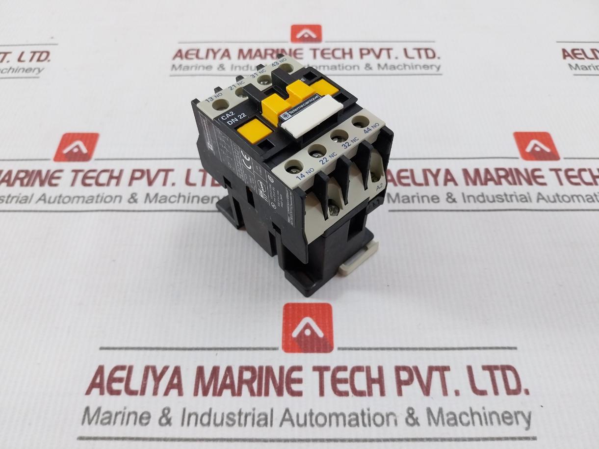 Telemecanique Ca2 Dn22 Control Relay 8 Kv 10A 50/60Hz 600V A.C. Max