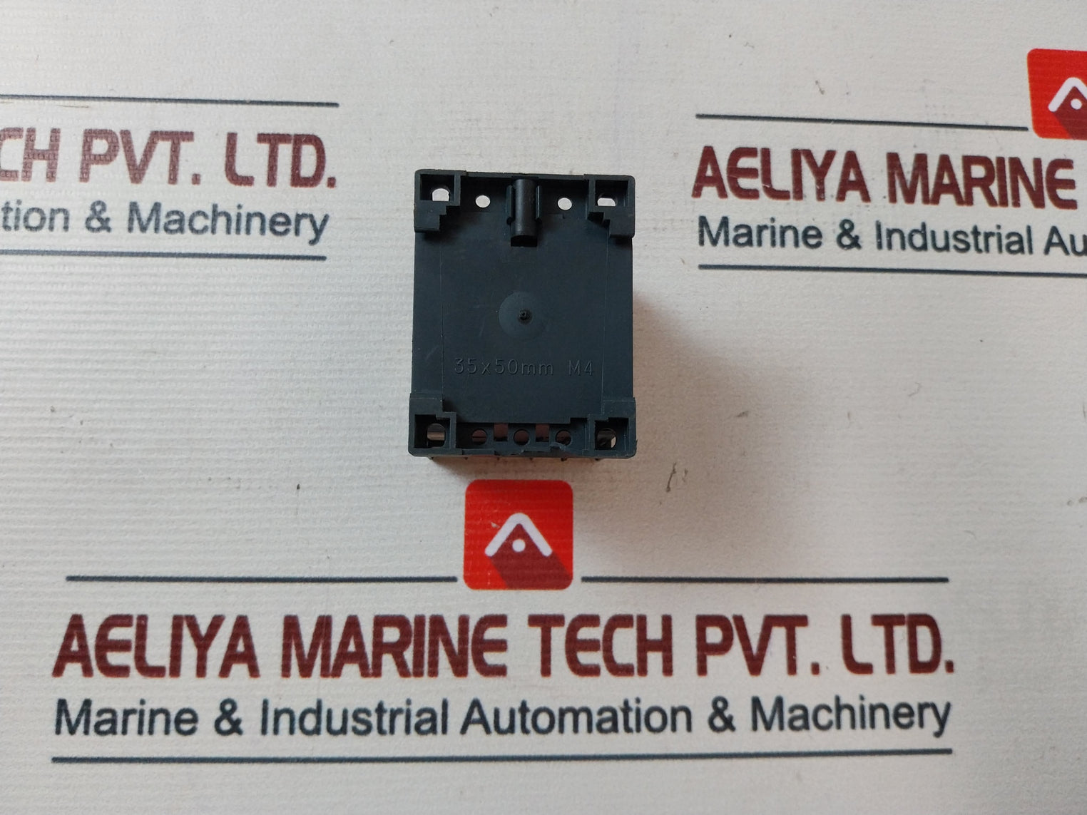 Telemecanique Schneider Electric Lc1K06 01F7 Contactor 110V 50/60Hz