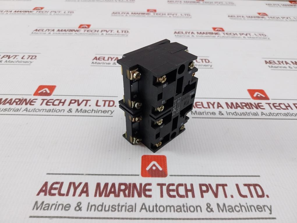 Telemecanique Xes-d1281 Harmony Contact Block 600V Max 10A
