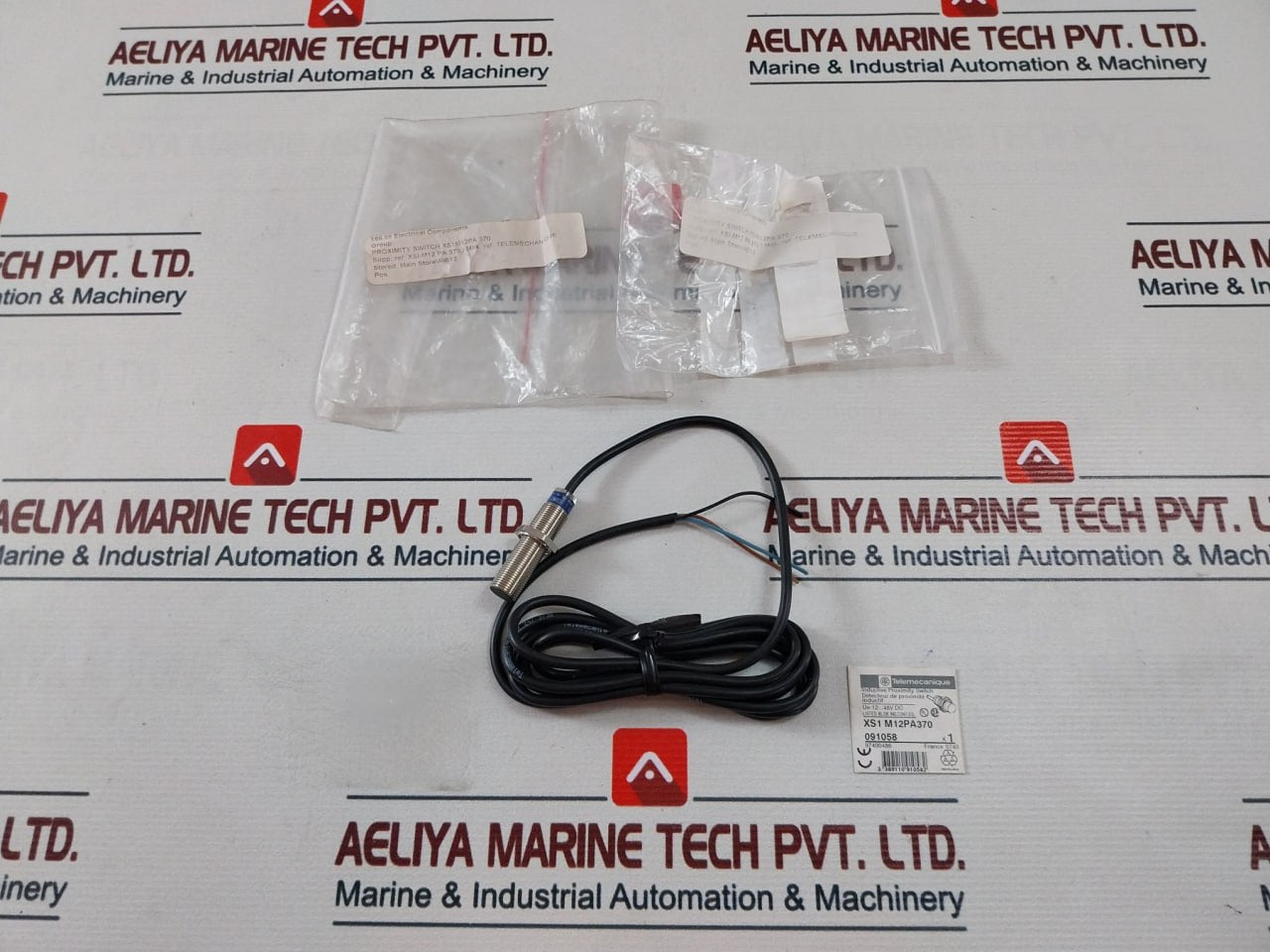 Telemecanique Xs1M12Pa370 Inductive Proximity Sensor Switch 200Ma