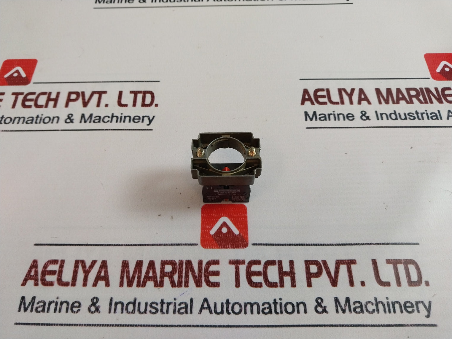 Telemecanique Zb2-bz102 Mounting Block And Contact Block 240V-3A