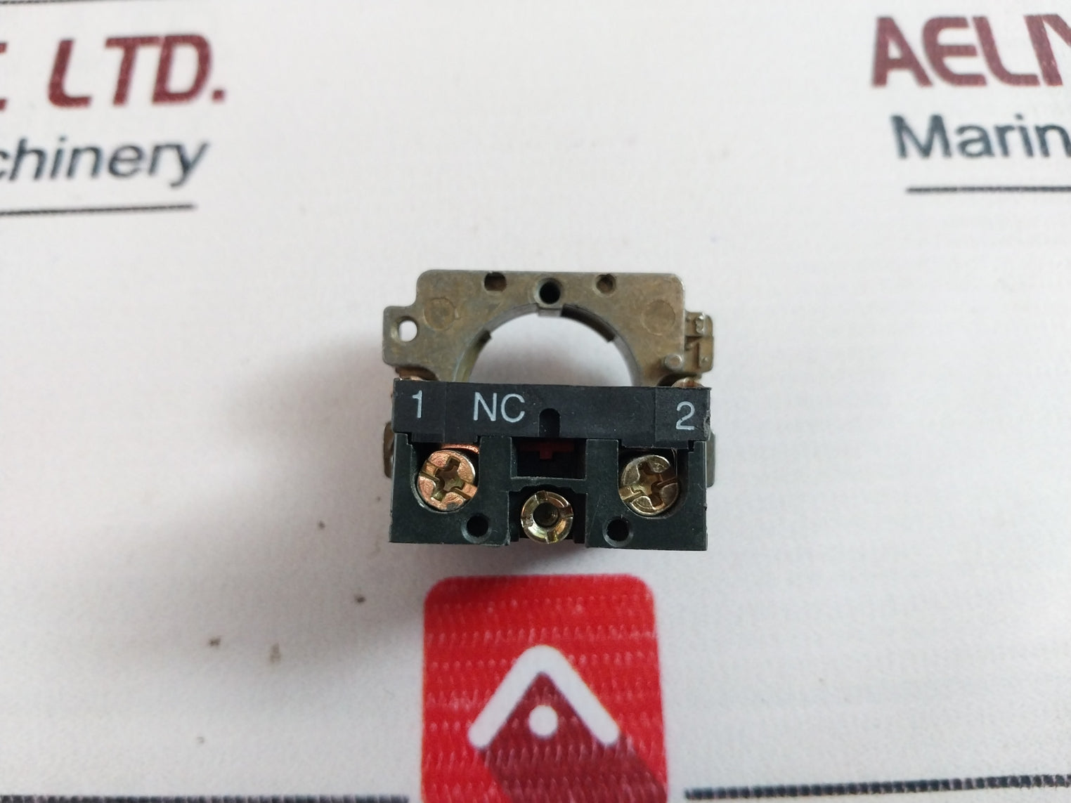 Telemecanique Zb2-bz102 Mounting Block And Contact Block 240V-3A