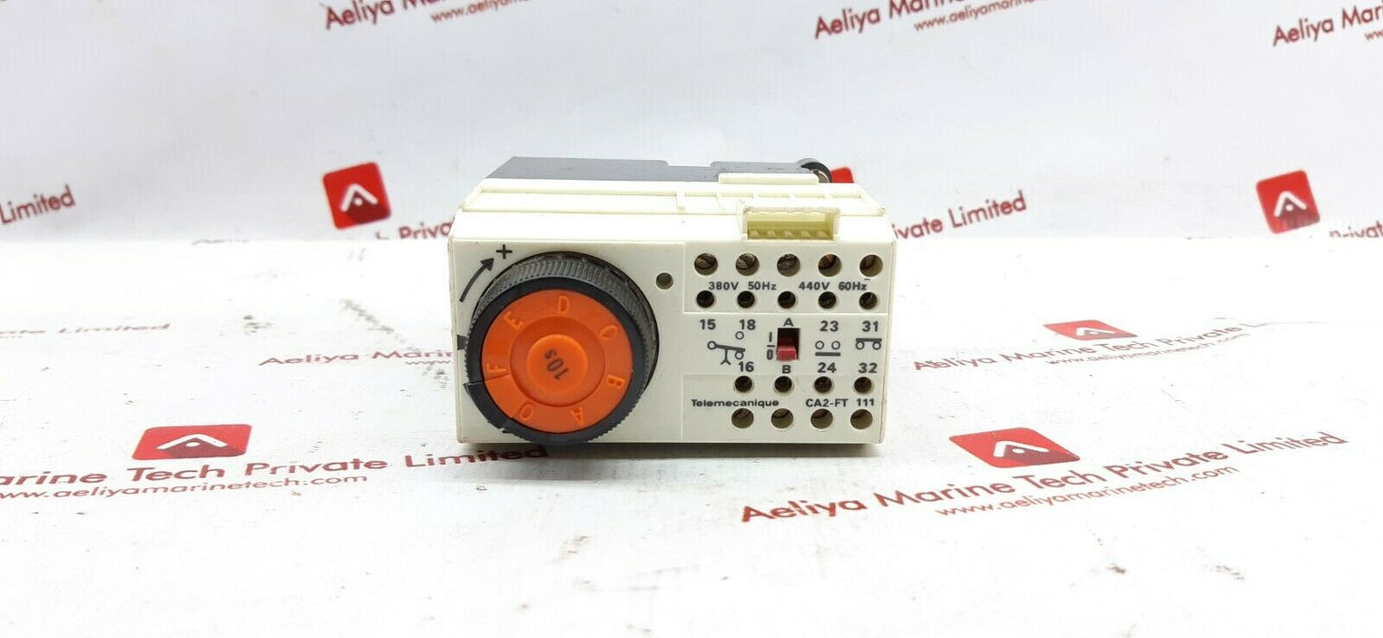 Telemecanique Ca2-ft 111 380V50Hz 440V60Hz Relay