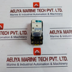 Telemecanique/schneider Electric Rxn 41g12 Bd Miniature Relay With Base