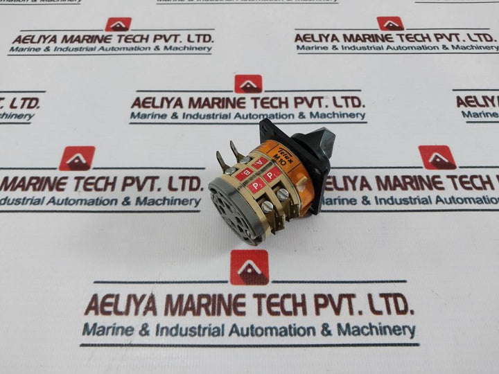 Telux M10 Cee 24 Rotary Cam Switch 16A/380V