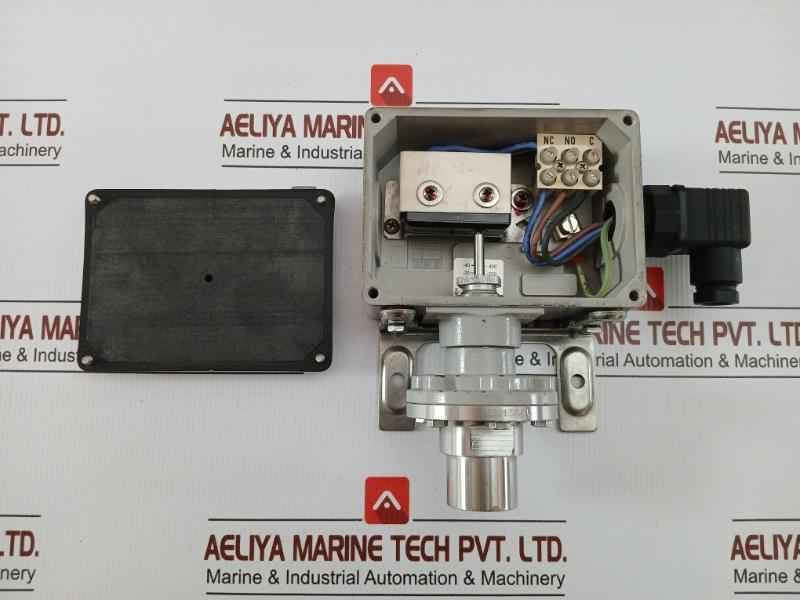 Temp/Pressure Switch C1-v404M-s2N-s3-g1-y-x1 Beta