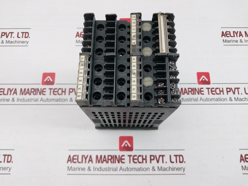 Temperature Controller 0-18V 0-20Ma Max Eurotherm 2404