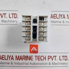 Temperature Controller E5Cwl-r1P Omron 50/60Hz