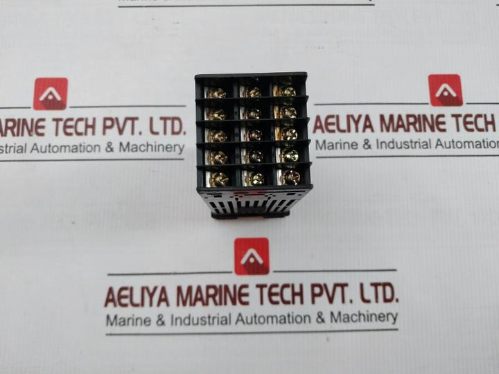 Temperature Controller Ut150 Yokogawa 24V Ac/Dc 50/60Hz