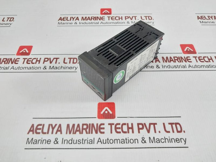 Temperature Controller Ut150 Yokogawa 24V Ac/Dc 50/60Hz