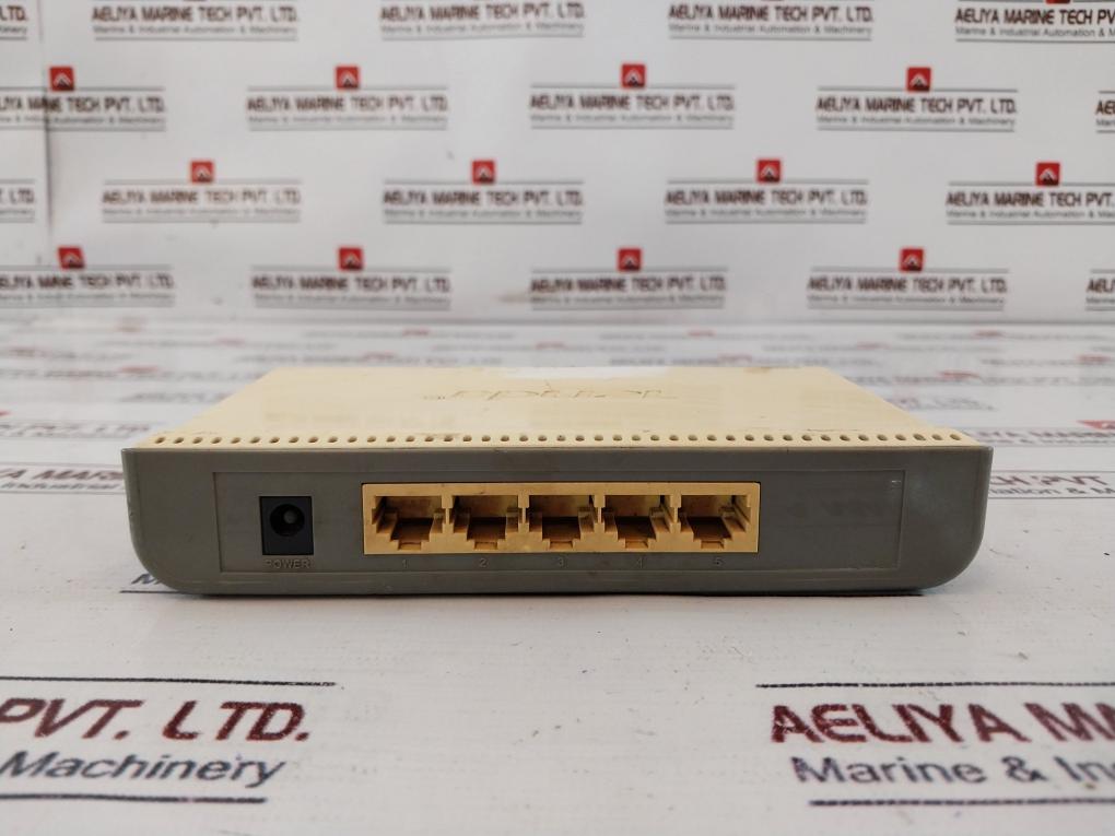 Tenda G1005D 5-port Gigabit Ethernet Switch