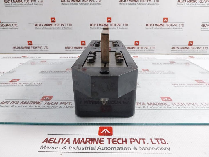 Terasaki 3Pole Tembreak Air Circuit Breaker 2500 Amp At 25 (1 Set = 3Pcs)