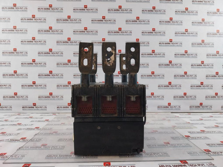 Terasaki Ame6B 3 Pole Air Circuit Breaker Xmd6M 513A 690V 50/60Hz