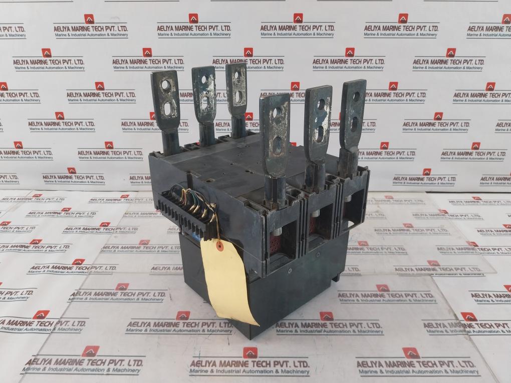 Terasaki Ame6B 3 Pole Air Circuit Breaker Xmd6M 513A 690V 50/60Hz