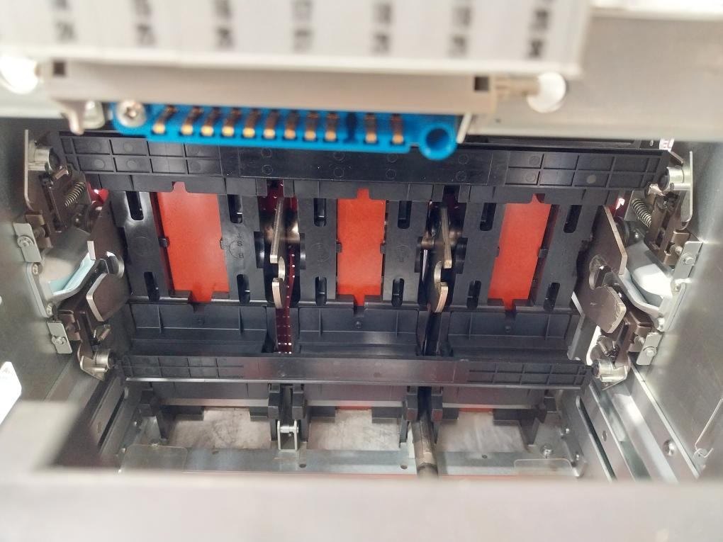 Terasaki Electric Ar440Sb-r Air Circuit Breaker 3 Pole 50/60Hz Max 4000A