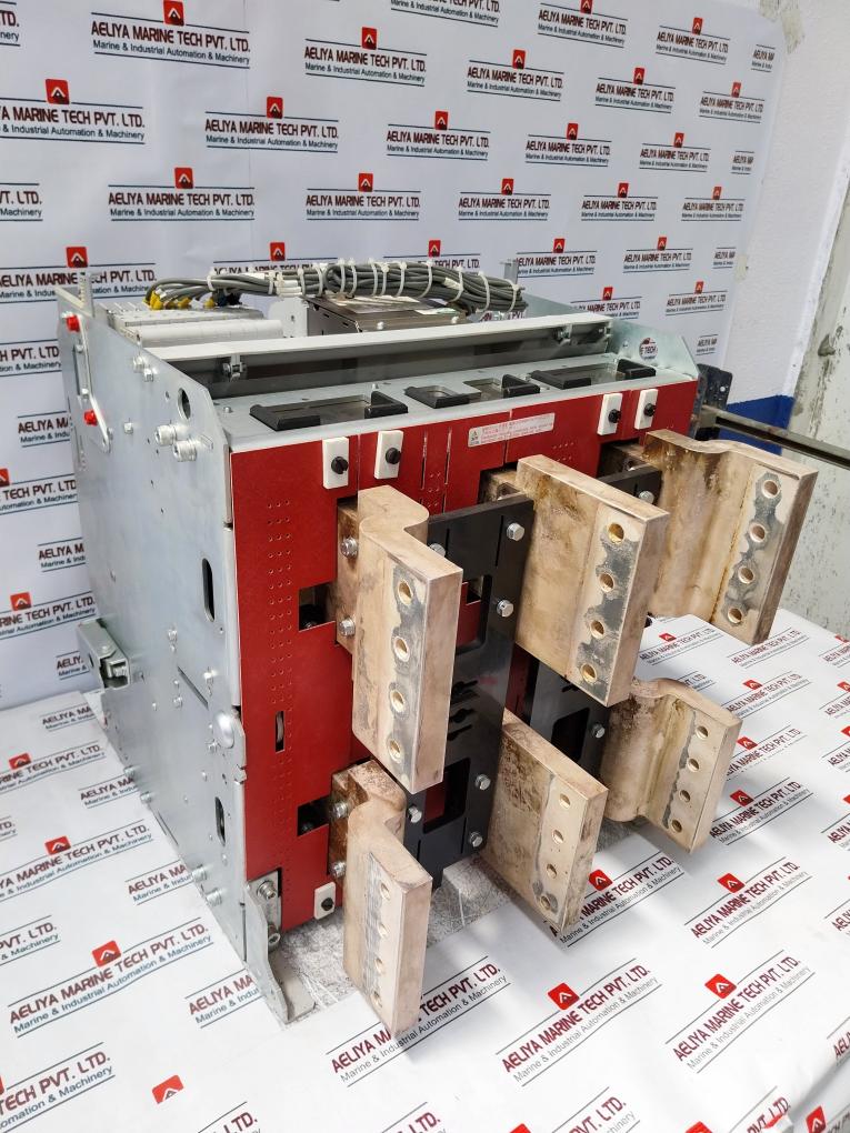 Terasaki Electric Ar440Sb-r Air Circuit Breaker 3 Pole 50/60Hz Max 4000A