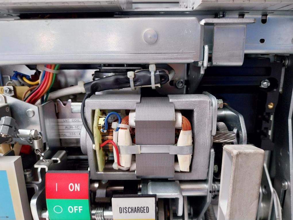 Terasaki Electric Ar440Sb-r Tempower 2 Air Circuit Breaker 3-pole 50/60Hz 1000V