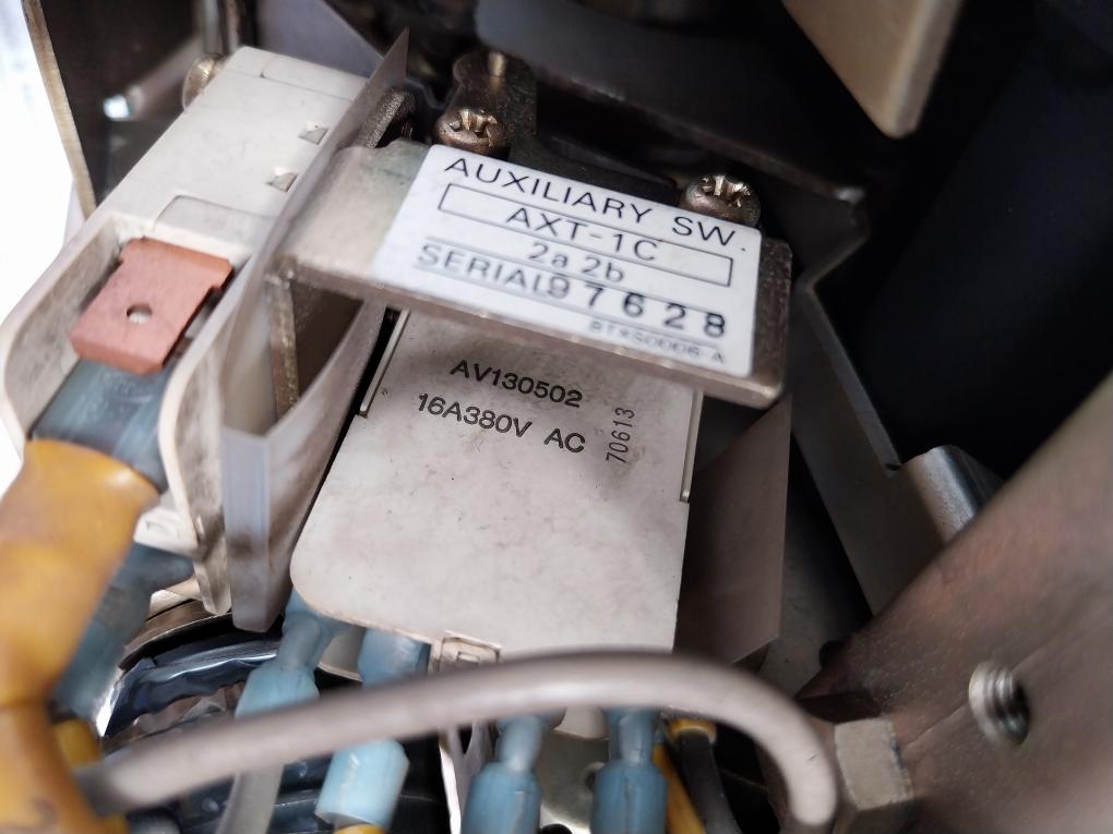 Terasaki Electric At12 Air Circuit Breaker Tempower 3 Pole 50/60Hz 690Vac