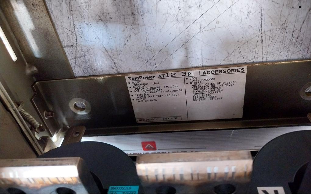 Terasaki Electric At12 Air Circuit Breaker Tempower 3 Pole 50/60Hz 690Vac