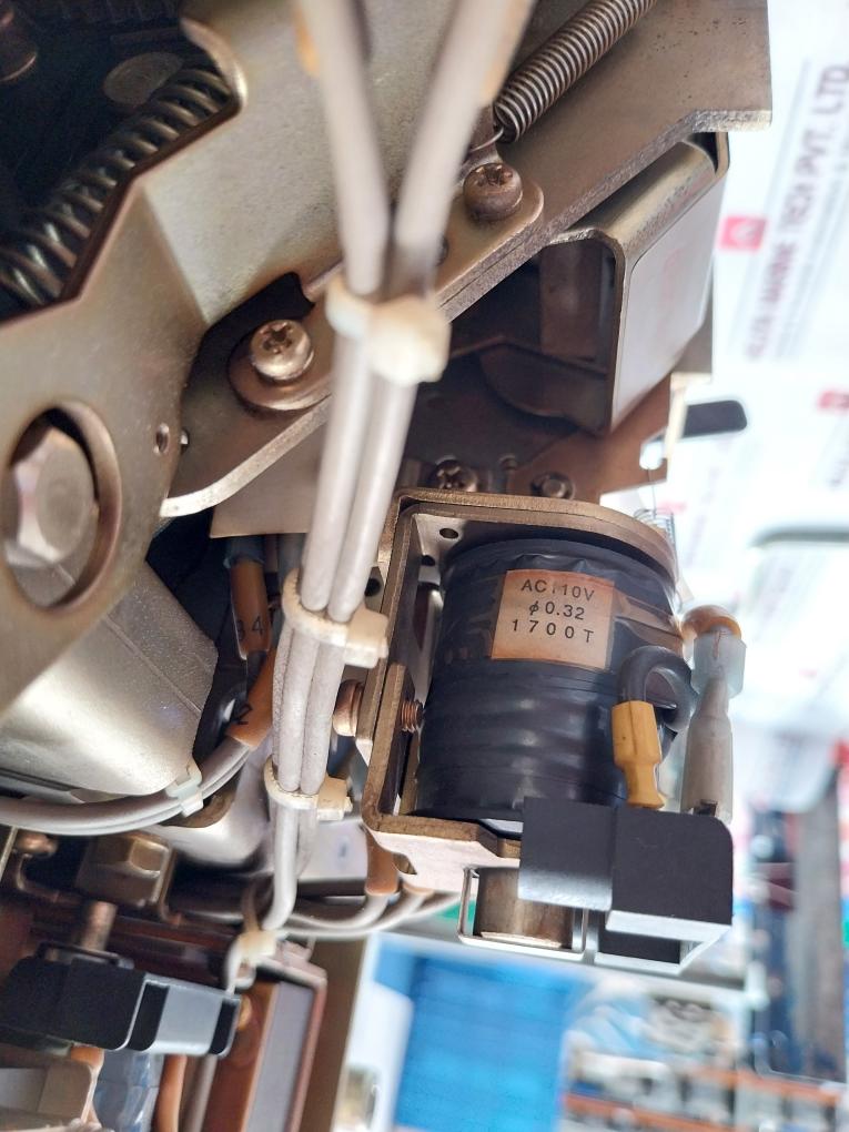 Terasaki Electric At12 Air Circuit Breaker Tempower 3 Pole 50/60Hz 690Vac