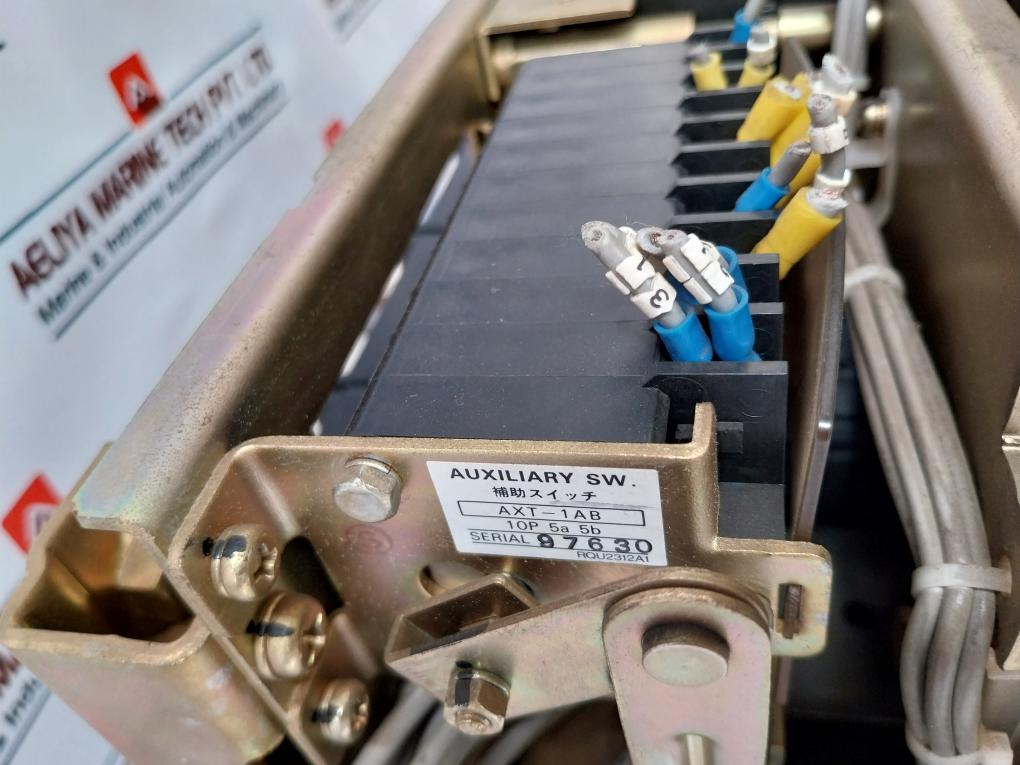 Terasaki Electric At12 Air Circuit Breaker Tempower 3 Pole 50/60Hz 690Vac